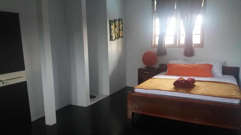 Mawar Homestay Canggu エクステリア 写真