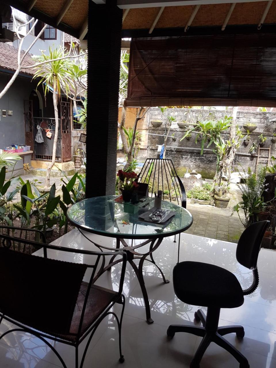 Mawar Homestay Canggu エクステリア 写真